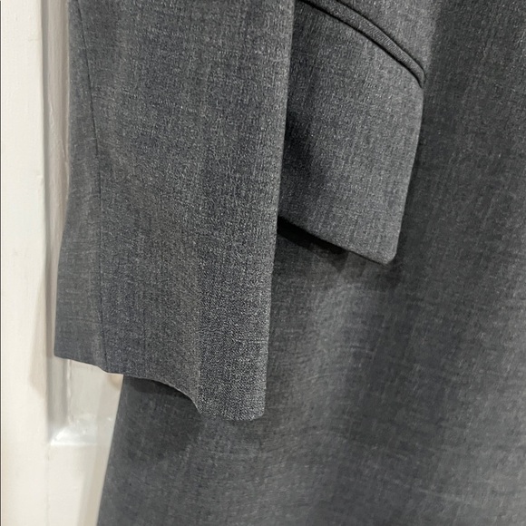 Emanuel Ungaro Charcoal Trench Coat - Picture 4 of 6